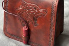Gürteltasche mit Wolf