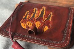 Gürteltasche mit Wolf (innen)