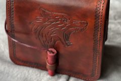 Gürteltasche mit Wolf