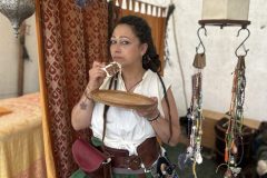 Kleine Eis-Stärkung für Lissy 