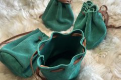 Lederbeutel grün-braun