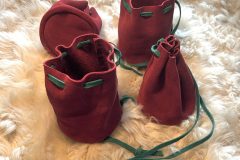 Lederbeutel rot-grün