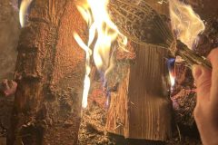 Lagerfeuer und Lavendelräucherung